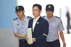 SAMSUNG-VICECHAIRMAN-JAILED-2.5YEARS-IN-CORRUPTION-CASE