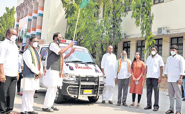 JAGGAREDDY-DONATE-AMBULANCES-GANDHIBHAVAN-FOR-COVID-PATIENTS