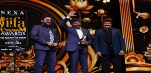 OUTSTANDING-ACHIEVEMENT-IN-INDIAN-CINEMA-FOR-MEGASTAR-CHIRANJEEVI