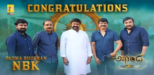 PADMABHUSHAN-TO-BALAKRISHNA-AKHANDA2-TEAM-CELEBRATES